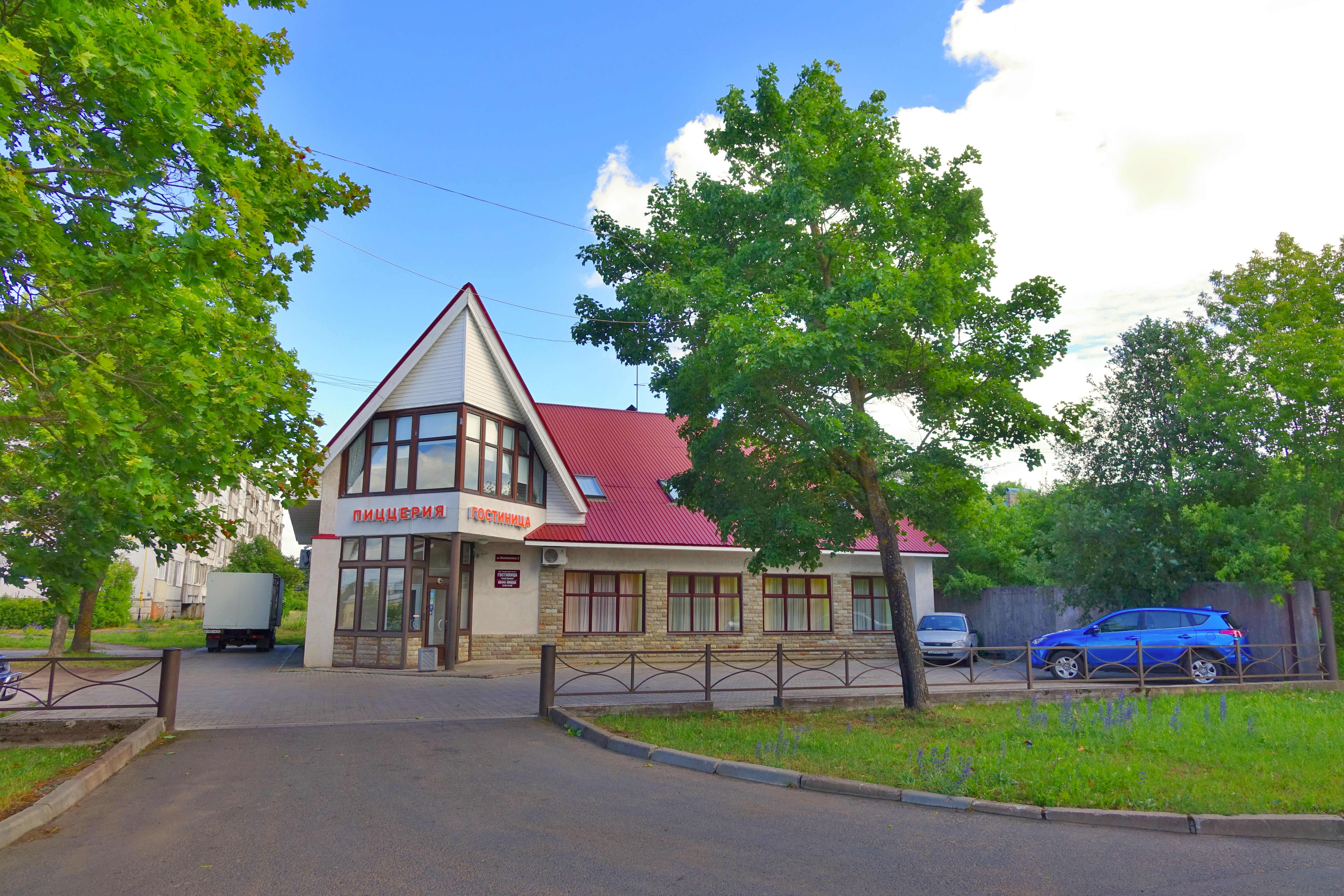 Фото отеля 1