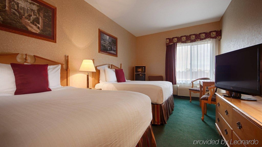 Фото Best Western Plus Howe Inn