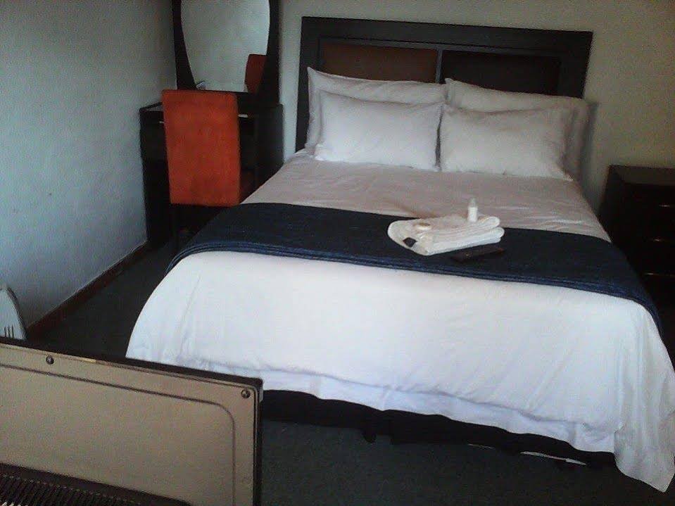 Фото Royal Olympia Lodges and Safaris