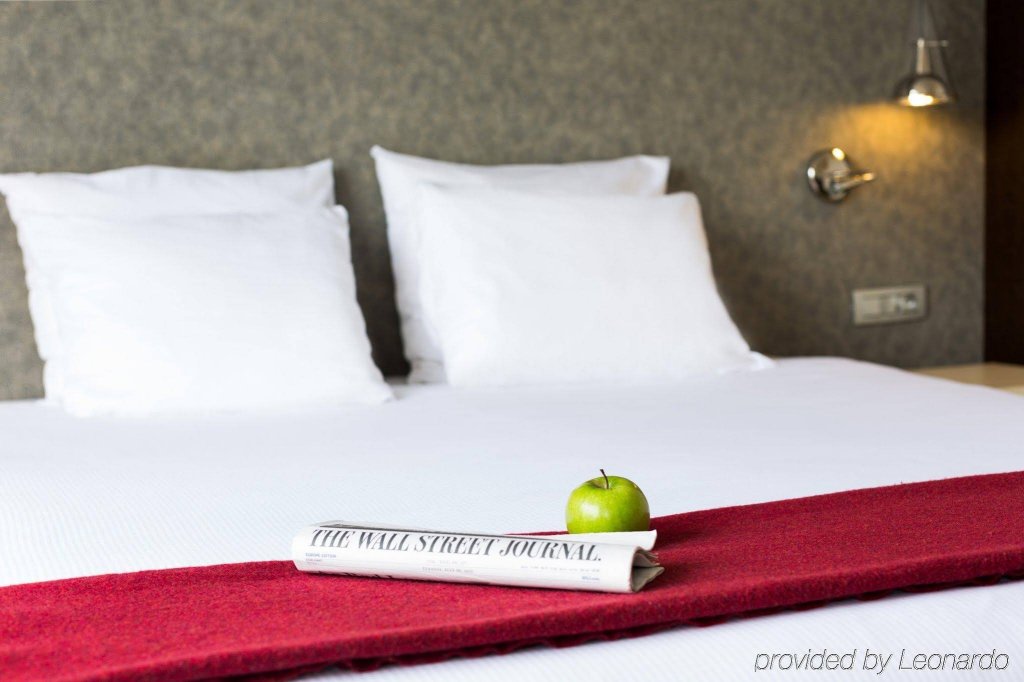 Фото Nh Brussels Stéphanie