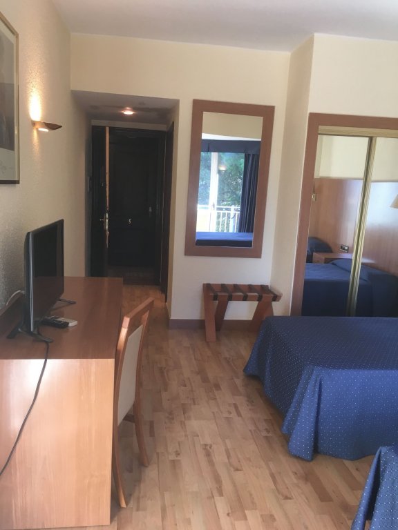 Фото Hotel El Cisne