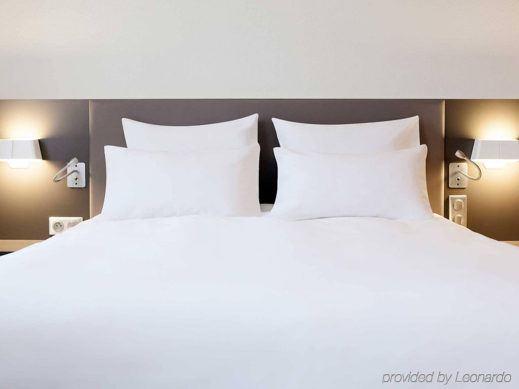 Фото Séjours & Affaires Clermont Ferrand Park République