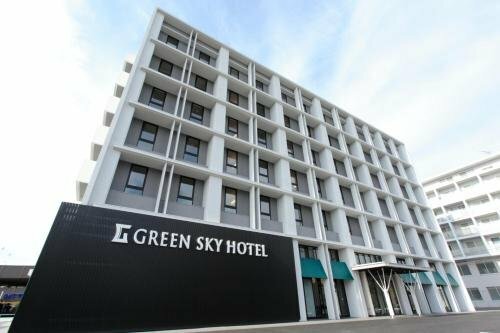 Гостиница Sky Hotel в Мацуяме