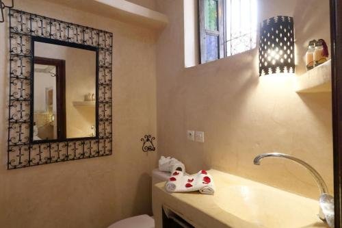 Фото Riad Bousskri