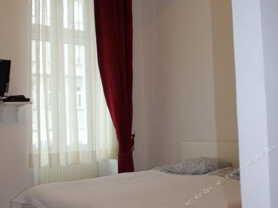 Фото Arnes Vienna