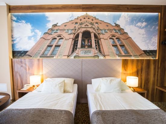 Фото Aranyhomok Business-City-Wellness Hotel