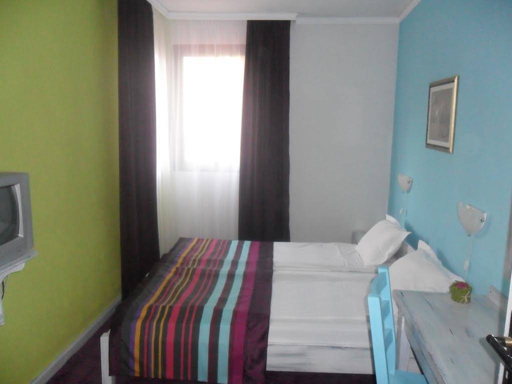 Фото Grami Hotel