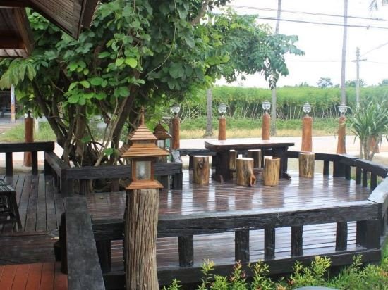 Фото Big Tree Resort