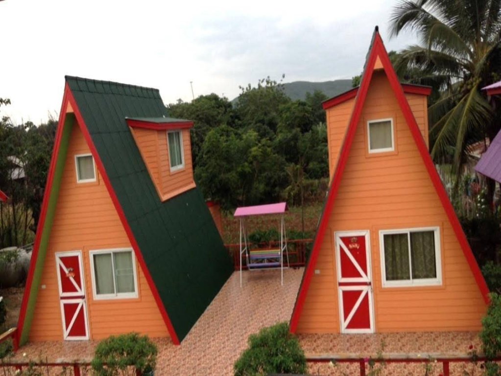 Фото A Houses Homestay