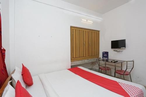 Фото Oyo 10246 New Silver Inn