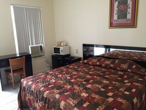 Crown Inn (Florida, Broward County, North Federal Highway), hotel