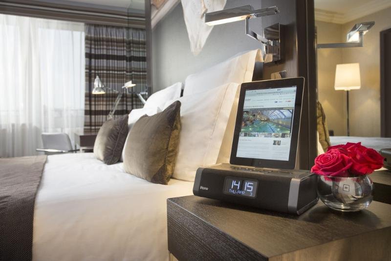 Фото Jumeirah Lowndes Hotel