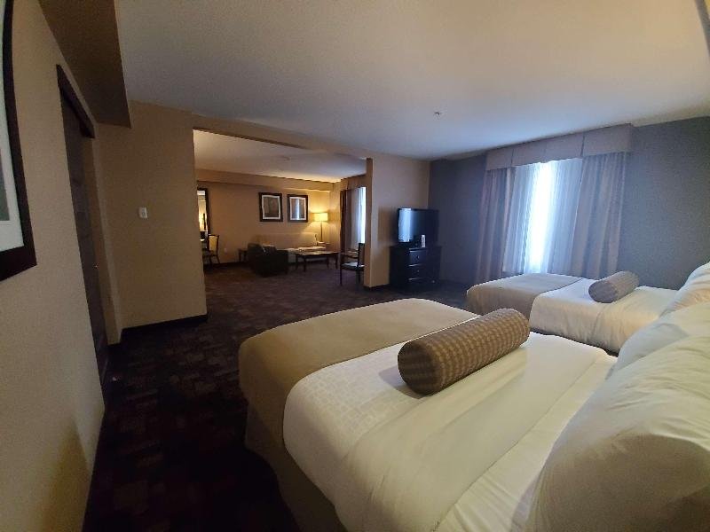 Фото Best Western Plus Fox Creek