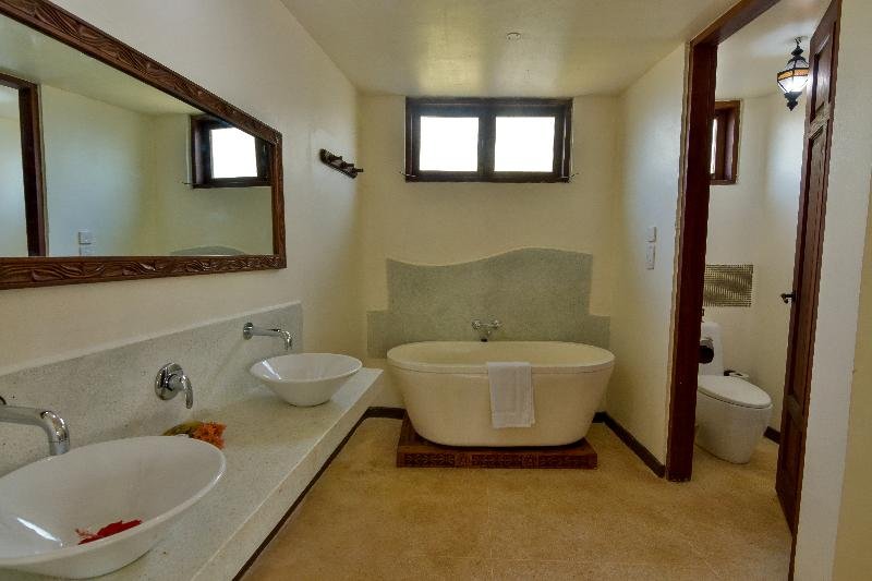 Фото Kena Beach Hotel