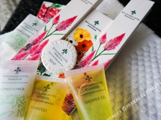 Фото Boulevard Hotel Bangkok