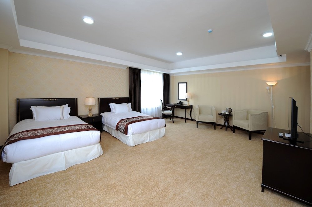 Фото Alpha Mongolia