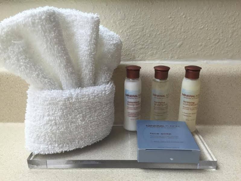 Фото Hawthorn Suites by Wyndham Albuquerque