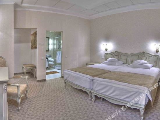 Фото Continental Forum Sibiu