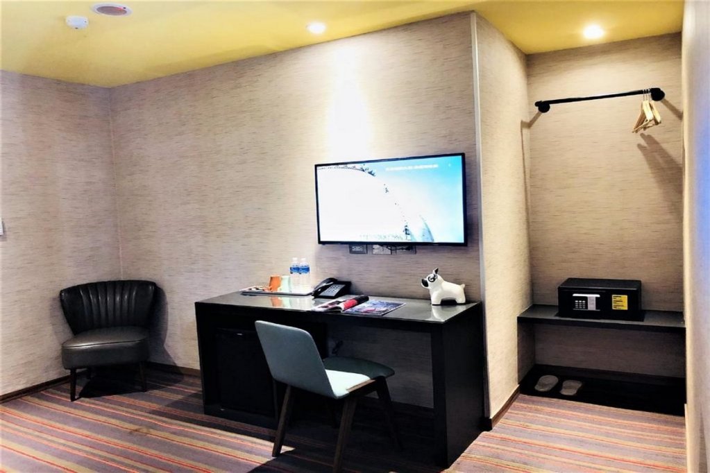 Фото Ximen Hotel B