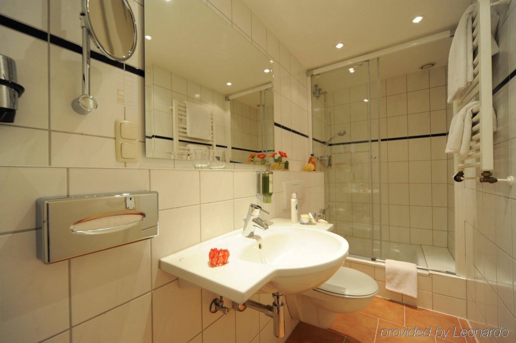 Фото Hotel Celler Hof