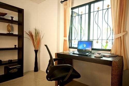 Фото Baan Santhiya Private Pool Villas