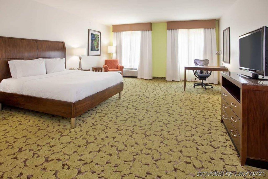 Фото Hilton Garden Inn Boca Raton