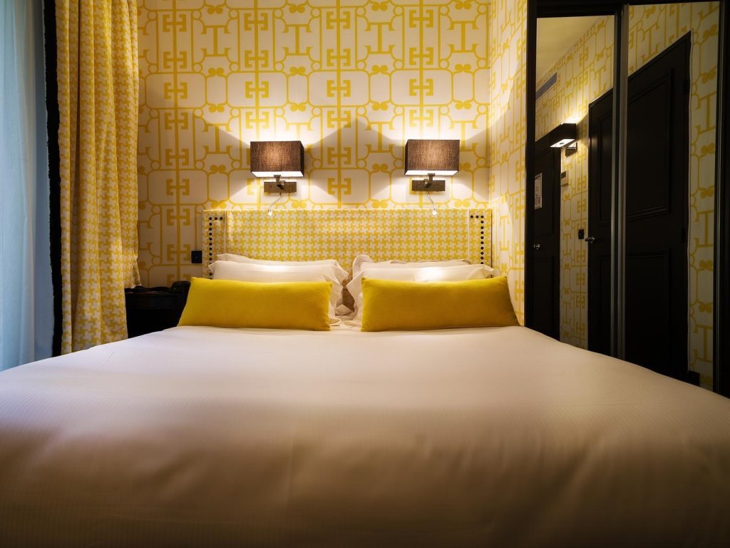 Фото Hôtel Monceau Elysées