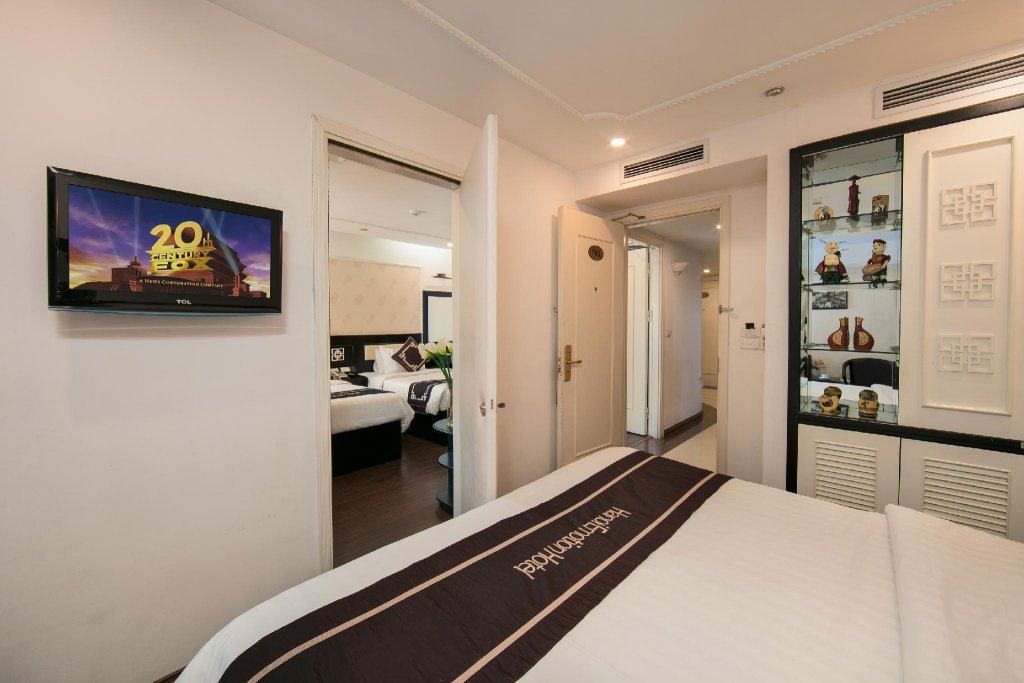 Фото Hanoi Emotion Hotel