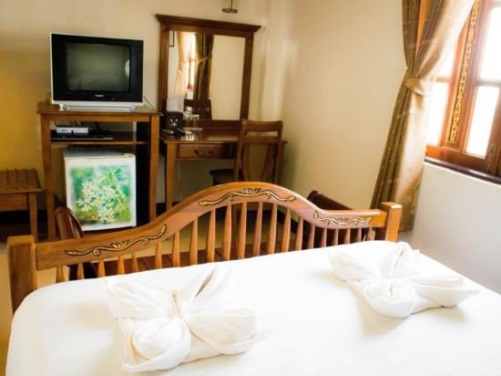 Фото Ban Aothong Hotel