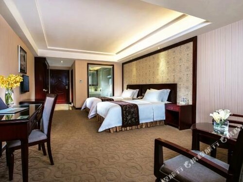Vienna Hotel Shenzhen Fenghuang Road