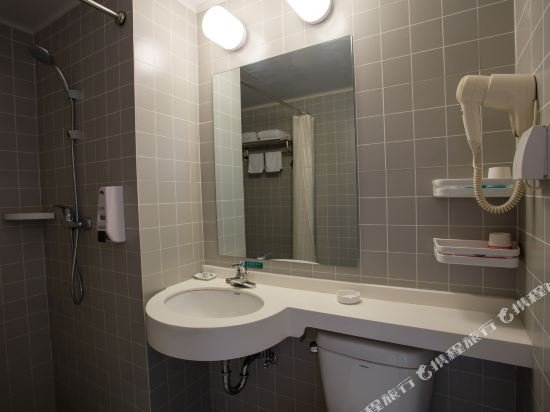 Фото Jinjiang Inn Yanji Guanghua Road