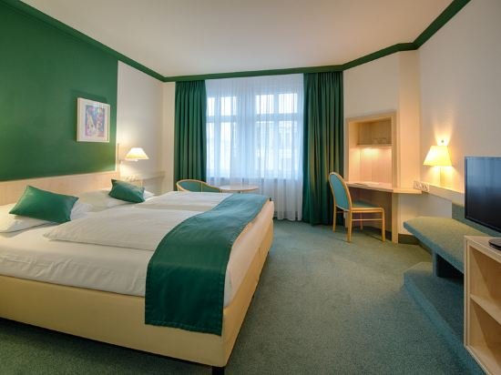 Фото Hotel Kaiserin Augusta