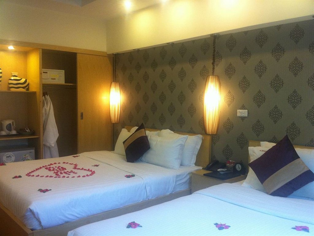 Фото Impressive Boutique Hotel