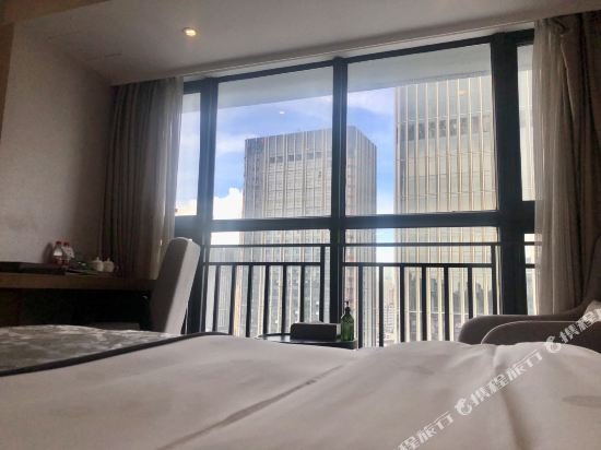 Фото Shenzhen Hongdu Hotel