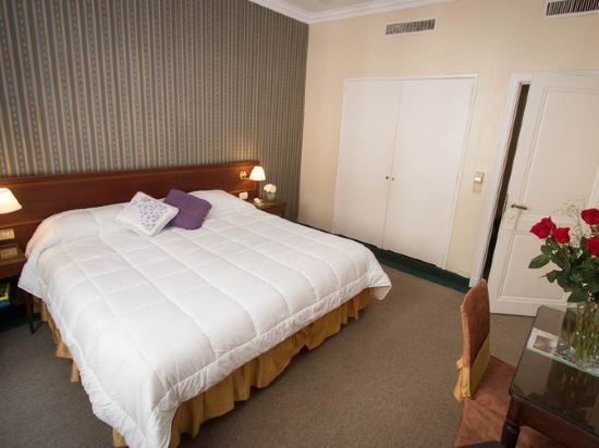 Фото Regis Orho Hotel