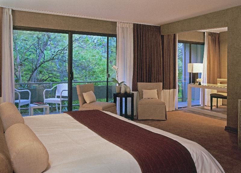 Фото Luxe Sunset Boulevard Hotel