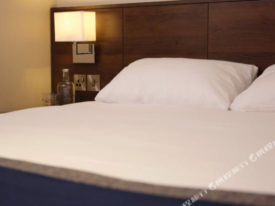 Фото Marlin Waterloo