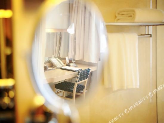 Фото Jinglun Hotel