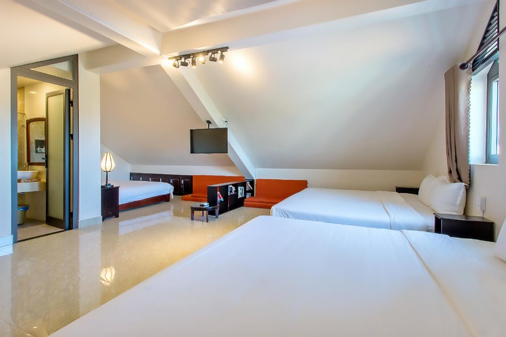 Фото Hoi An Ivy Hotel