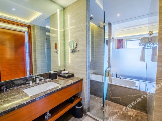 Фото Grand Skylight International Hotel Wuhai