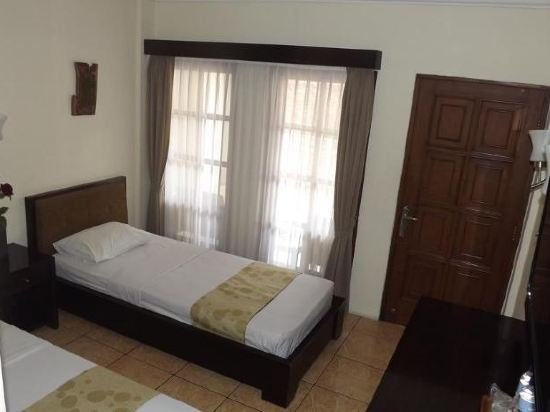 Фото Peti Mas Hotel