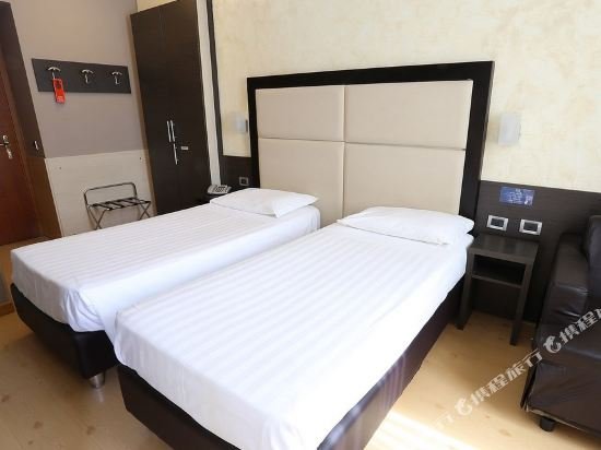 Фото Hotel Piacenza