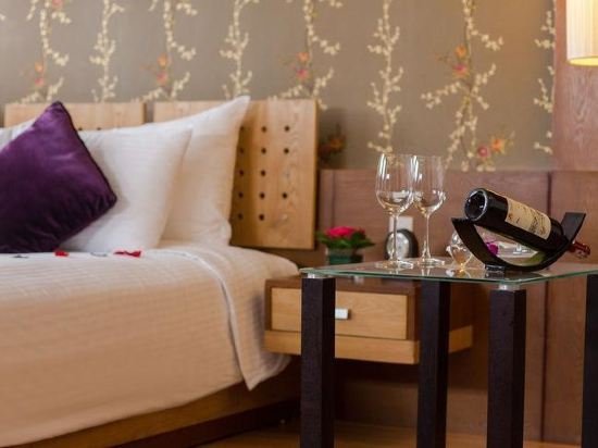 Фото Halley Hostel & SPA Hanoi