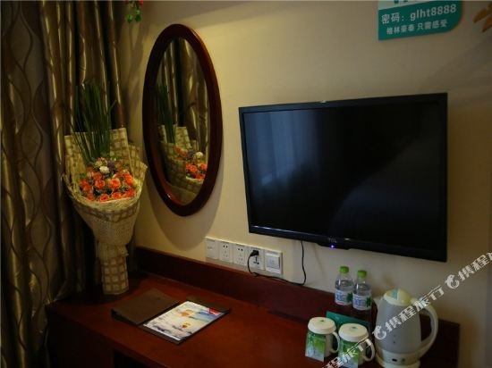Фото GreenTree Inn Nanchang East Beijing Road Nanchang University Express Hotel