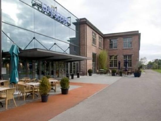 Фото отеля 1