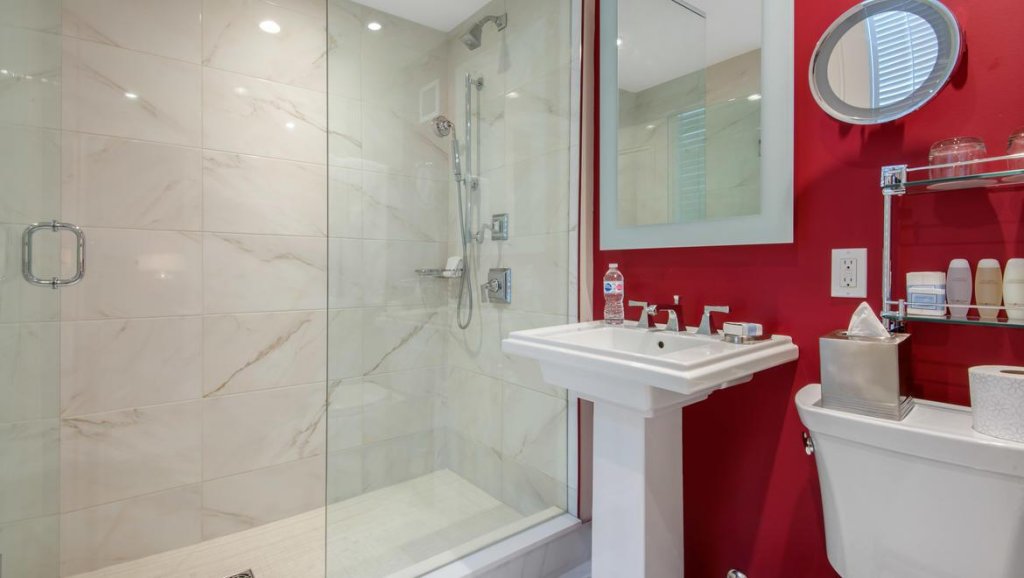 Фото The Omni King Edward Hotel