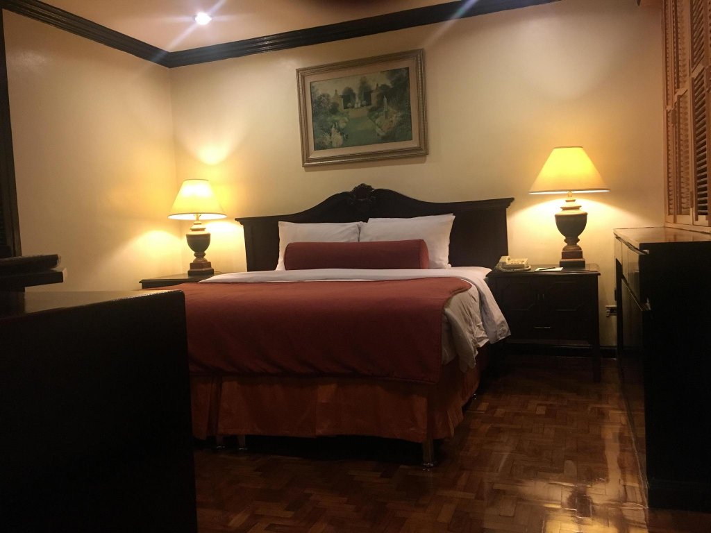 Фото Lourdes Suites