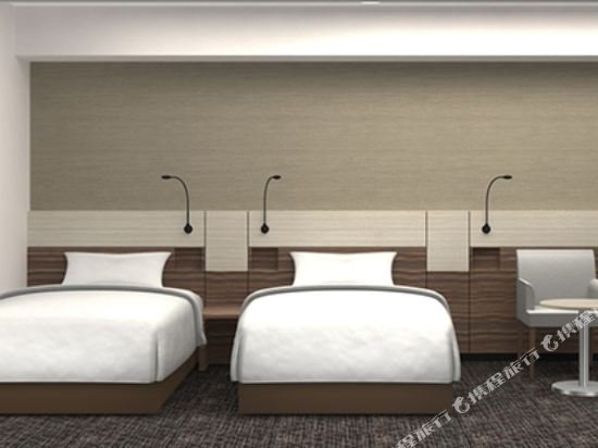 Фото Smile Hotel Premium Osaka Hommachi