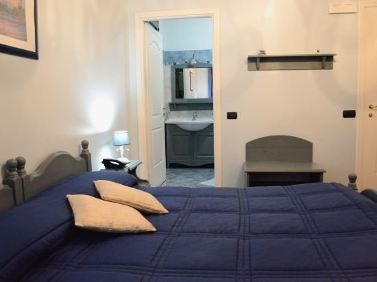 Фото B&b Di Charme Alhambra