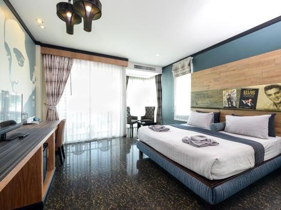 Фото The River Scene Hotel